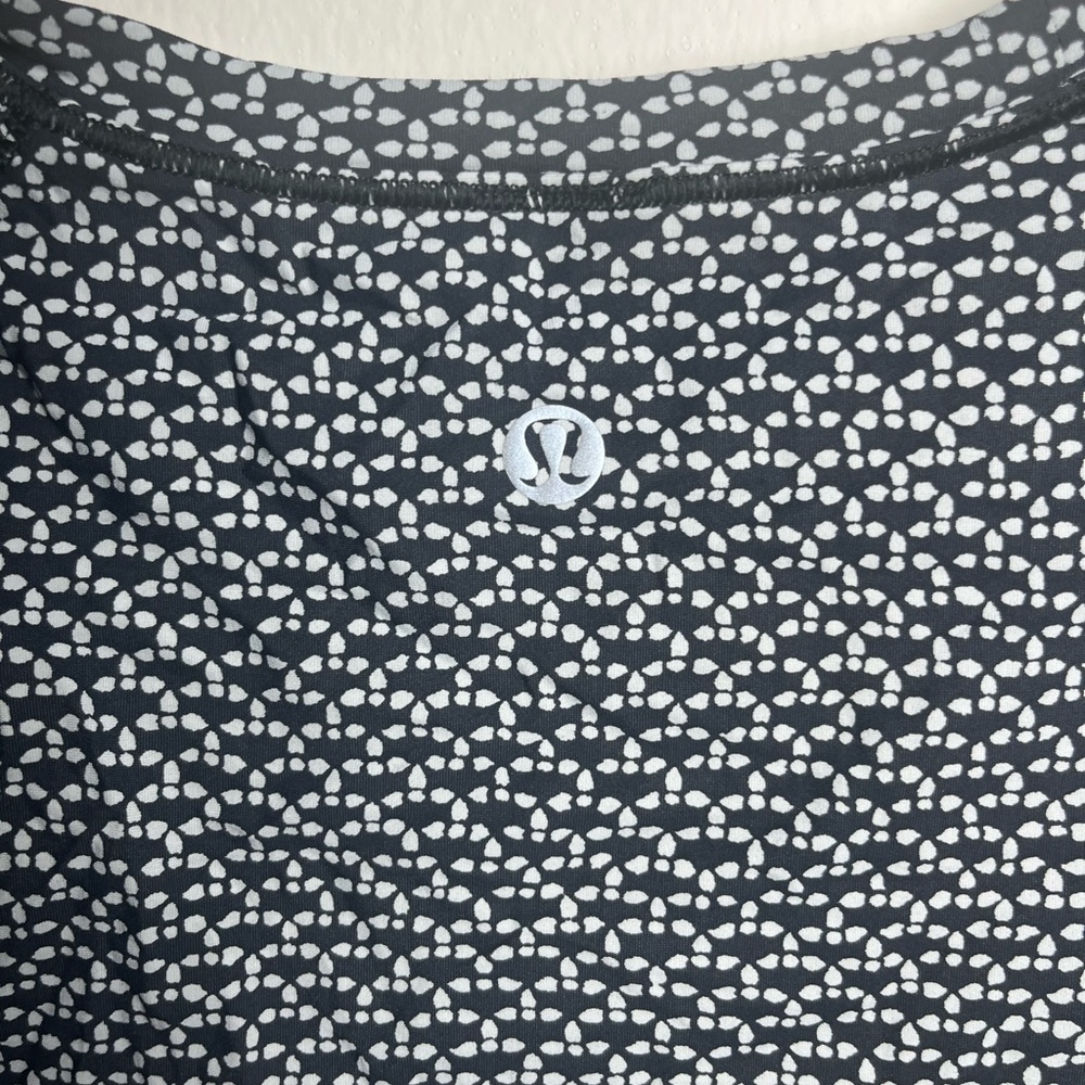 Lululemon shirt